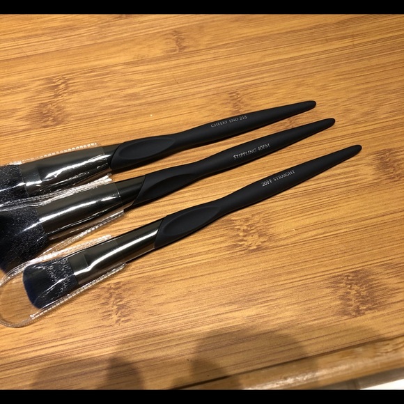 FARAH Midnight Pro-Trio Brush Set - Picture 3 of 3